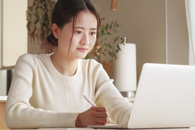 安全運転教育をリモートで実現！事故を未然に防ぐ企業研修