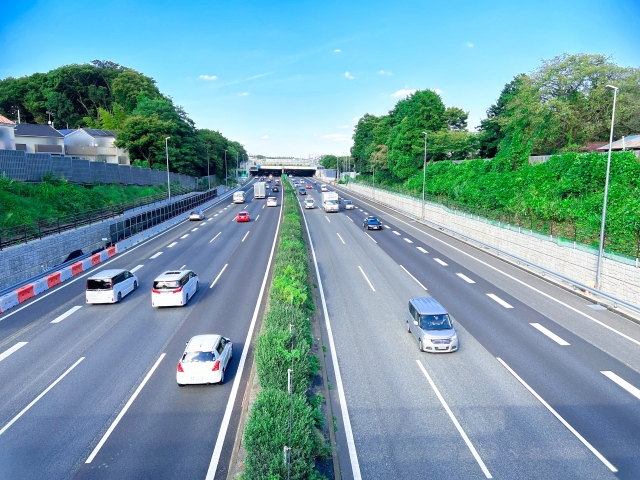 安全でスマートな高速道路走行のための新たなスキルを身につけよう！